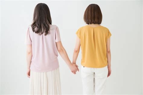 女性同性 占い|同性片思い占い！同性を好きになってしまったあなたに